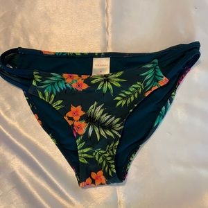 Tropical bikini bottom